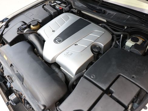 Used 2002 Lexus LS 430 image 59