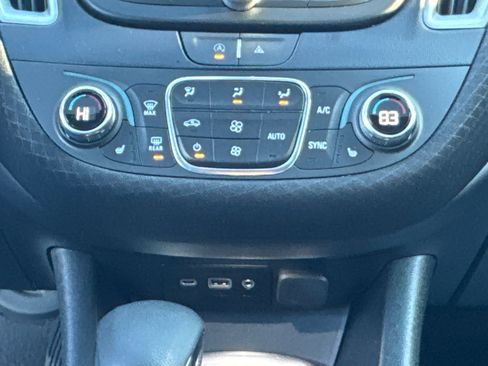 Used 2024 Chevrolet Malibu LT image 13