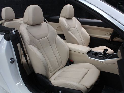 Used 2023 BMW 430i Convertible w/ Premium Package RWD image 46