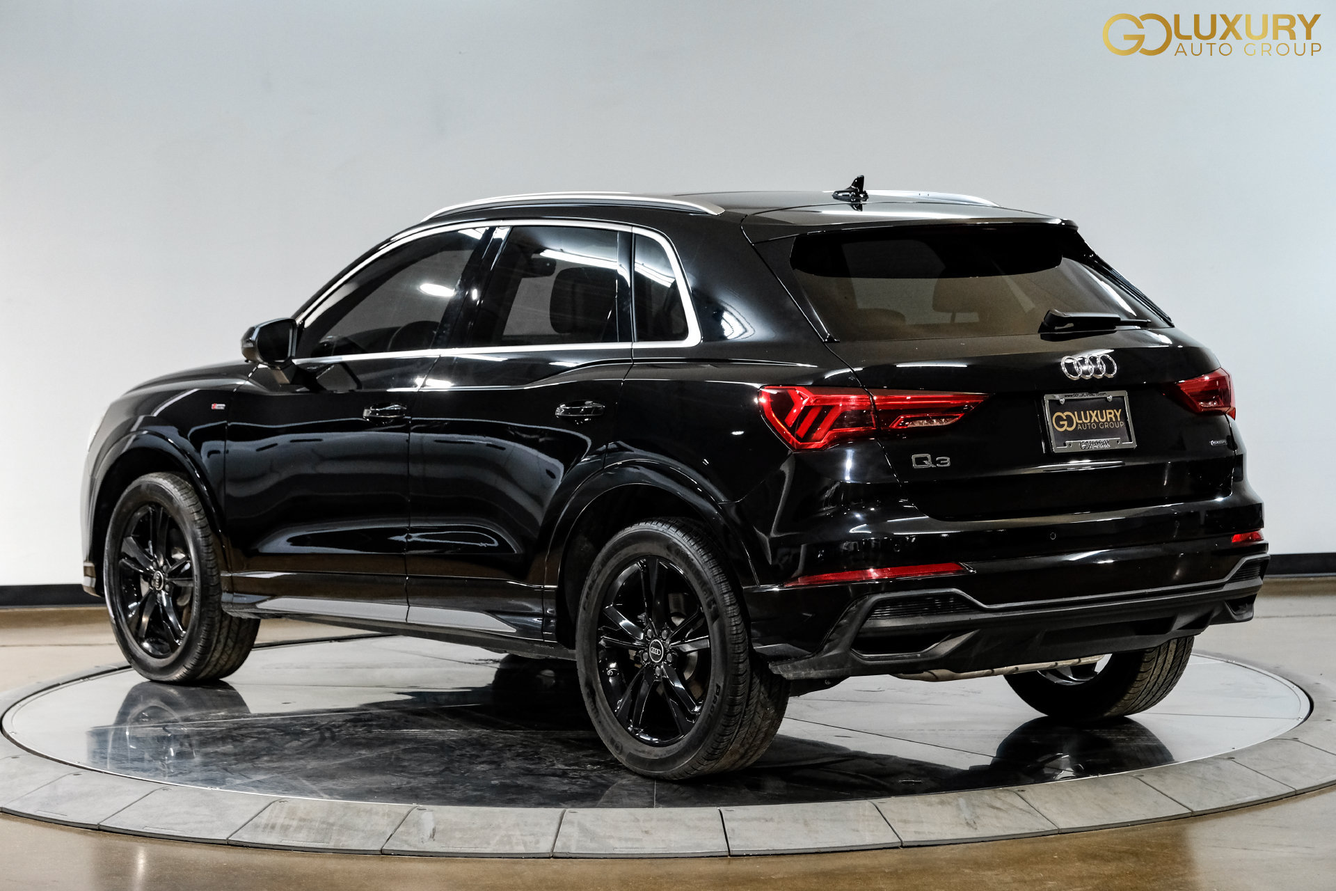Used 2024 Audi Q3 2.0T Premium AWD/4WD image 12