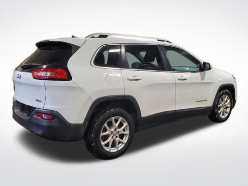 Used 2014 Jeep Cherokee Latitude w/ Comfort/Convenience Group image 5