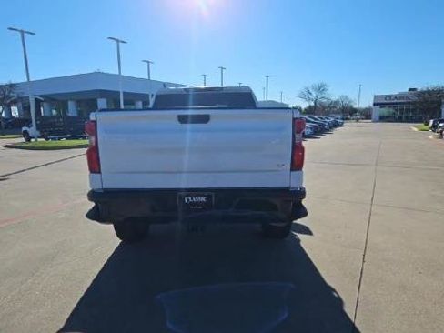 Used 2023 Chevrolet Silverado 1500 LT Trail Boss AWD/4WD image 38