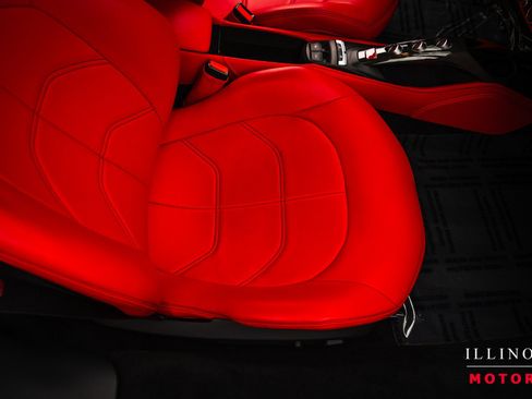 Used 2019 Ferrari 488 Spider RWD image 32