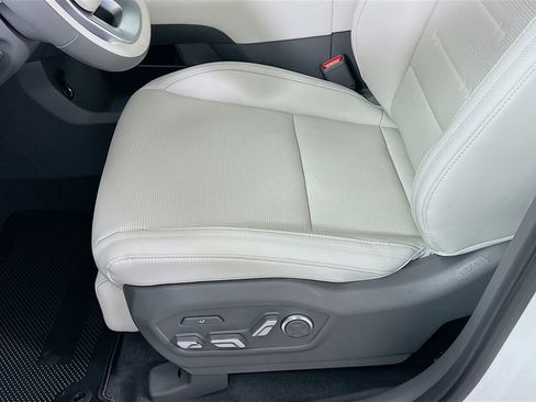 New 2026 Hyundai Santa Fe Calligraphy image 21