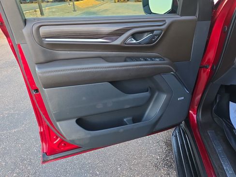 Used 2021 GMC Yukon Denali image 10