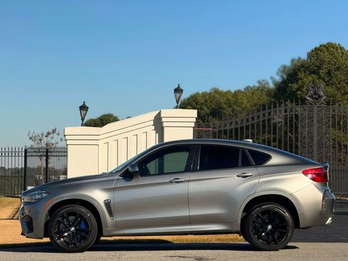 Used 2017 BMW X6 M image 7