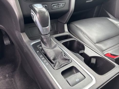 Used 2019 Ford Escape SEL image 19