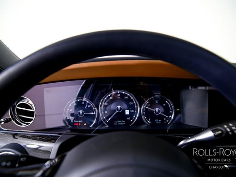 Used 2022 Rolls-Royce Ghost image 13