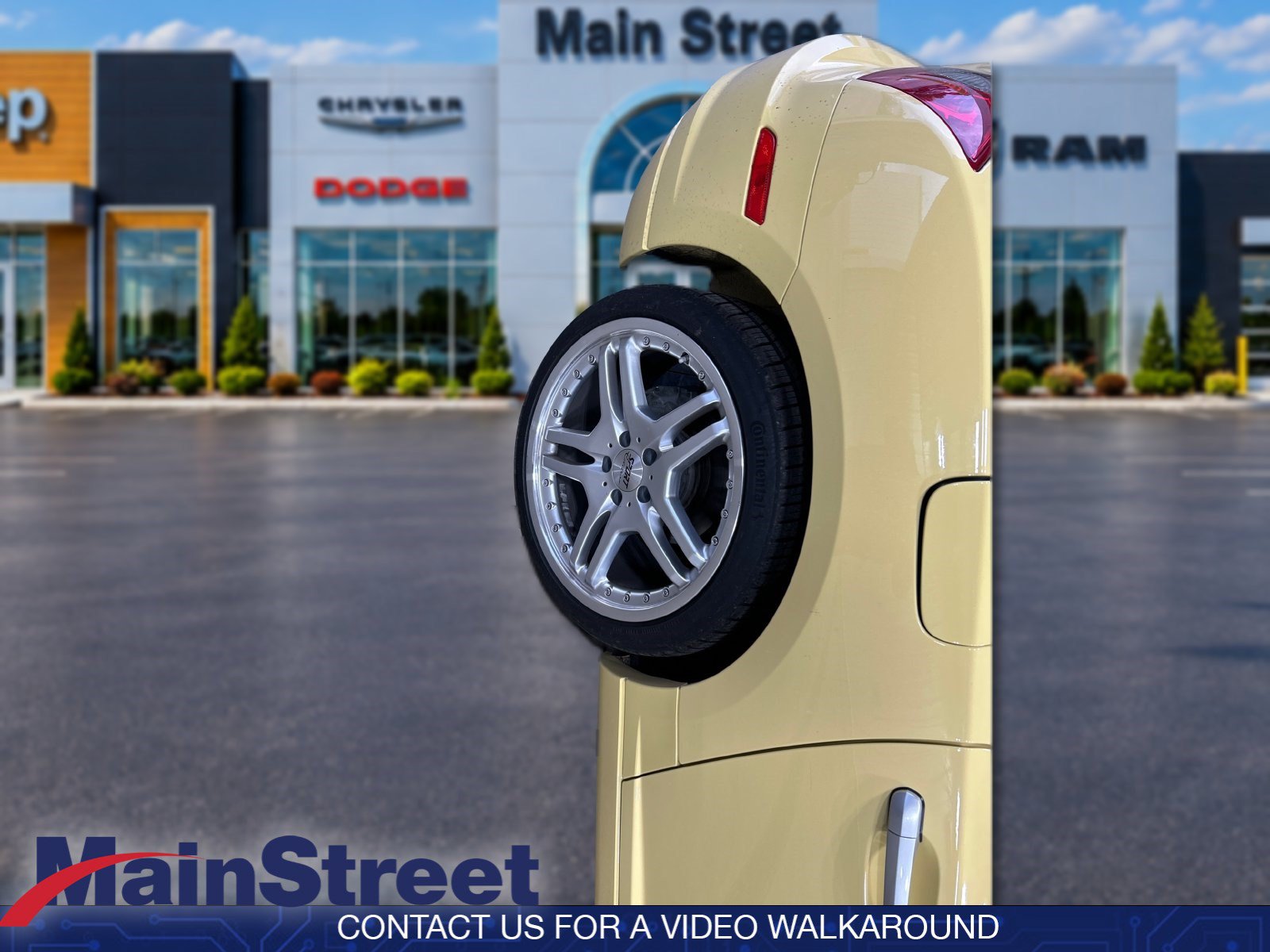 Used 2005 Chrysler Crossfire Limited RWD image 18