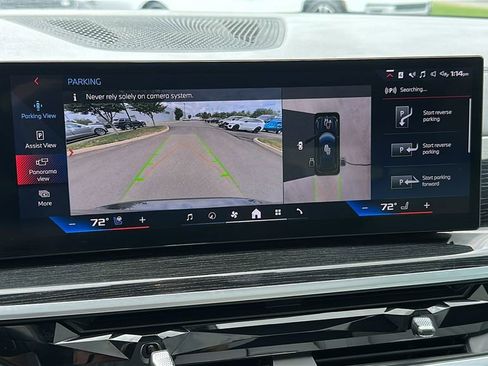 Used 2024 BMW X5 M60i w/ Climate Comfort Package image 18