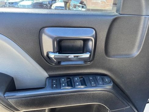 Used 2017 GMC Sierra 2500 4x4 Double Cab w/ Sierra Convenience Package image 16