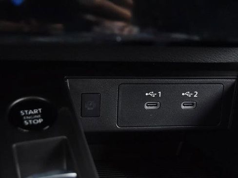 New 2025 Nissan Kicks SR image 19