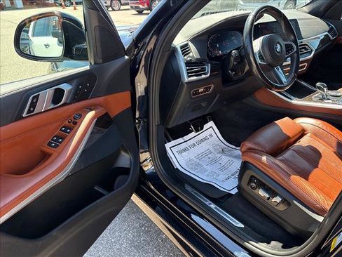 Used 2021 BMW X5 sDrive40i w/ M Sport Package RWD image 11