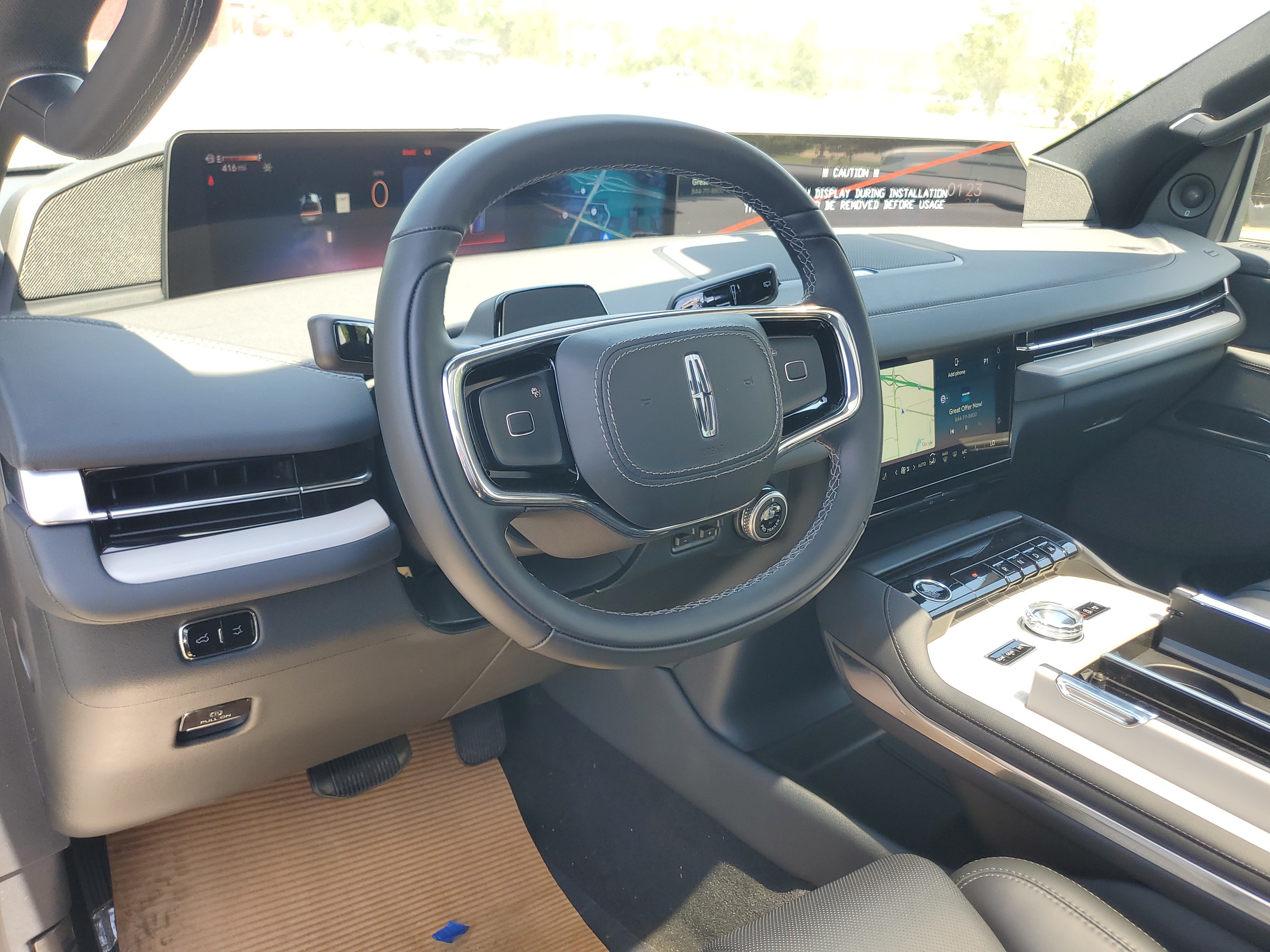 New 2026 Lincoln Navigator Reserve w/ Jet Appearance Package AWD/4WD image 14