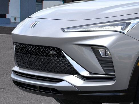 New 2026 Buick Envista Sport Touring w/ Advanced Safety Package image 13