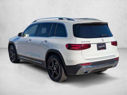 Certified 2026 Mercedes-Benz GLB 250 image 8