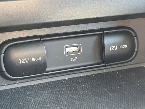 Used 2024 Kia Soul LX w/ Option Group 015 image 4