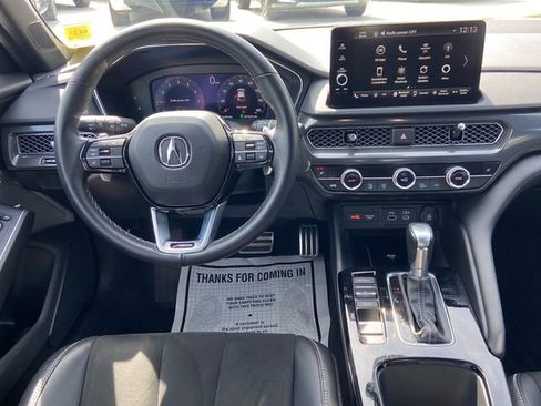 Used 2023 Acura Integra A-Spec image 9