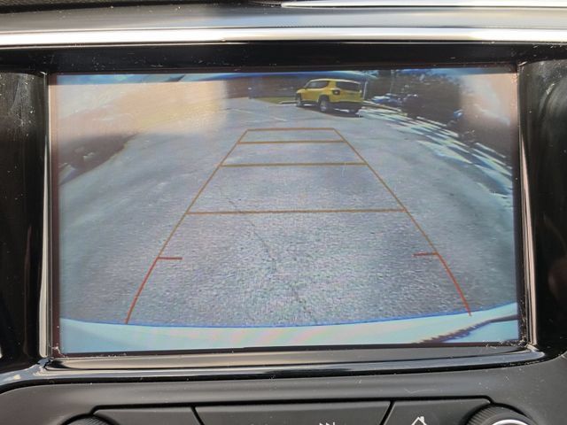 Used 2020 Buick Envision Essence w/ LPO, Active Package FWD image 27