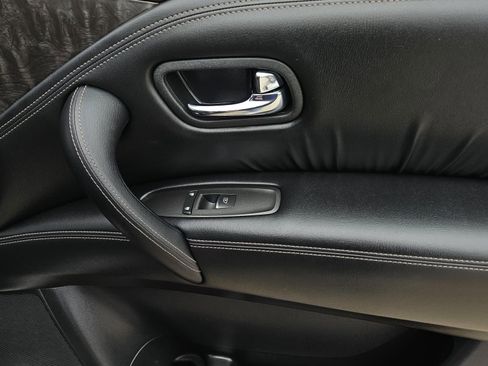 Certified 2023 Nissan Armada Platinum w/ Captain's Chairs Package image 13