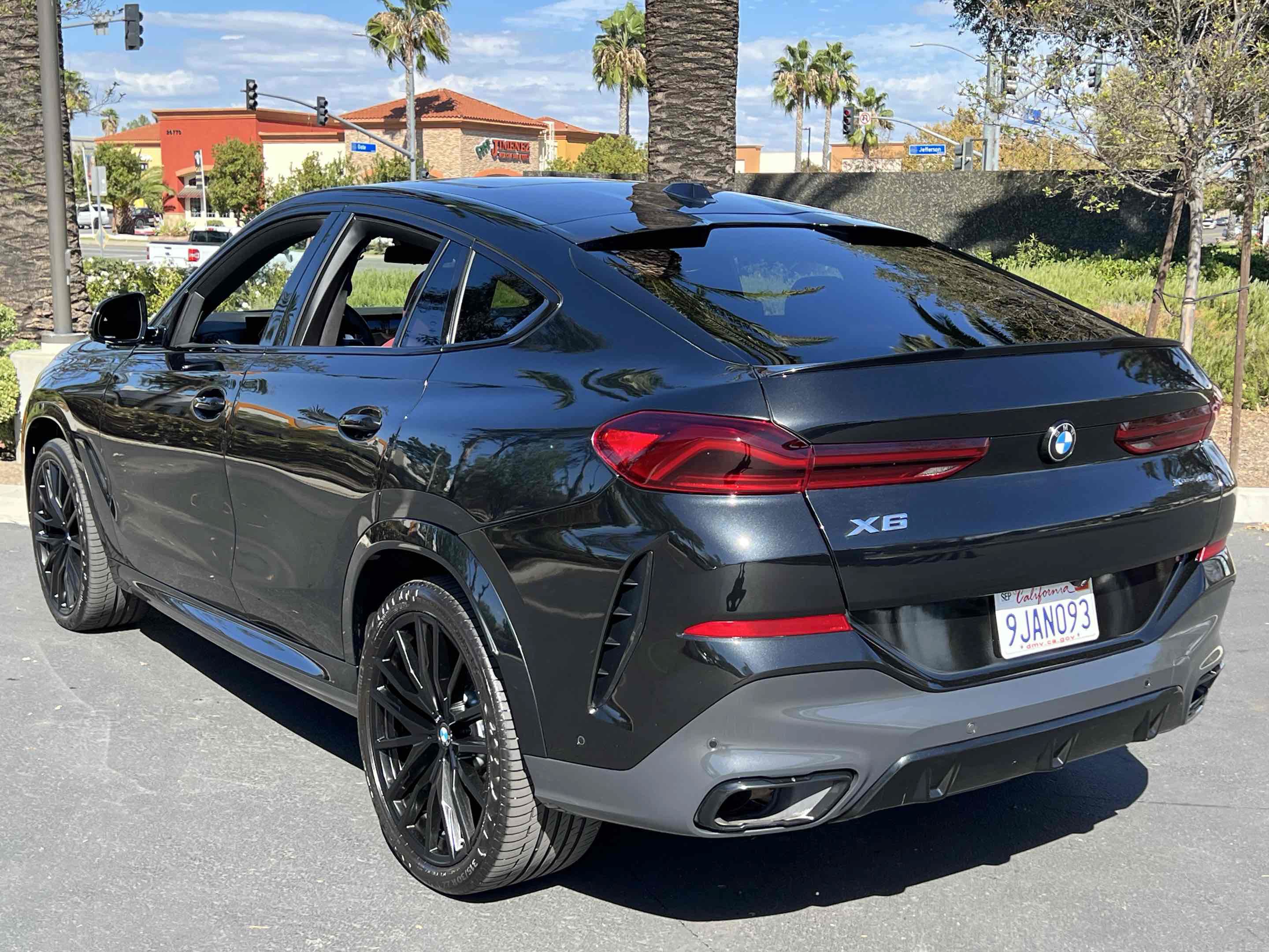 Used 2024 BMW X6 xDrive40i w/ Premium Package AWD/4WD image 20