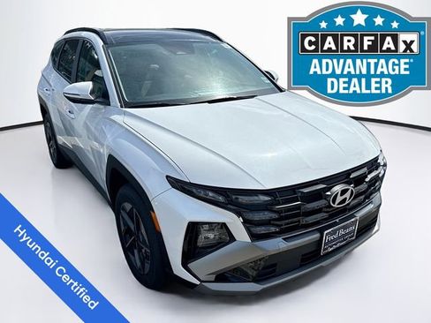 Certified 2025 Hyundai Tucson SEL image 1