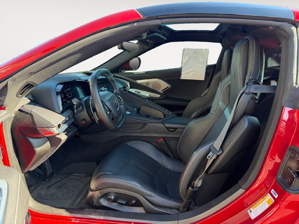 Used 2024 Chevrolet Corvette Stingray Preferred Cpe RWD image 6