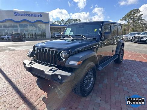 Used 2024 Jeep Wrangler Sport S image 1