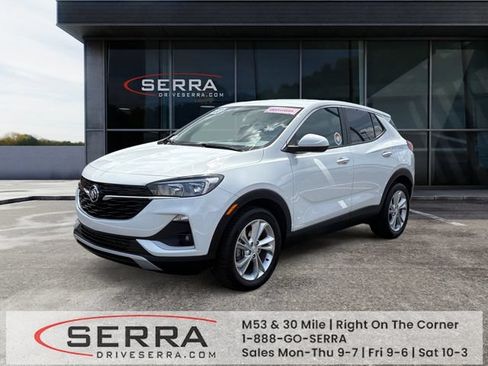 Used 2023 Buick Encore GX Preferred w/ Cold Weather Comfort Package FWD image 1