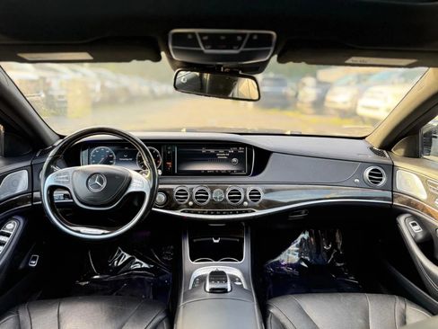 Used 2015 Mercedes-Benz S 550 4MATIC Sedan image 23