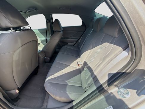 Used 2021 Hyundai Elantra SEL FWD image 20