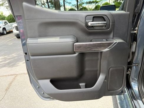 Used 2019 Chevrolet Silverado 1500 LTZ w/ LTZ Plus Package AWD/4WD image 21