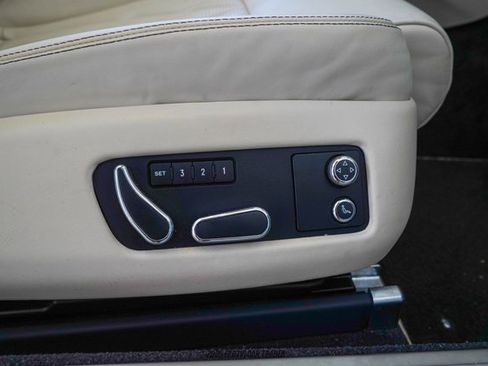 Used 2014 Bentley Continental GT image 48