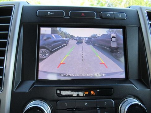 Used 2020 Ford F150 Platinum AWD/4WD image 32