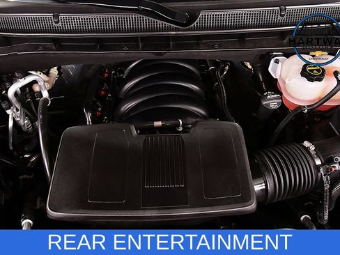 Used 2025 Chevrolet Tahoe High Country AWD/4WD image 32