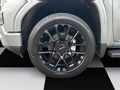 New 2026 GMC Sierra 1500 Denali w/ Technology Package image 14