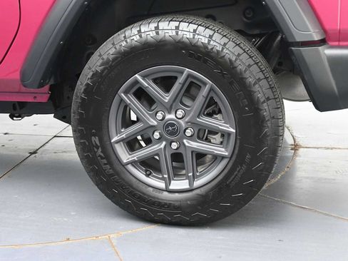 Used 2024 Jeep Wrangler Sport AWD/4WD image 5