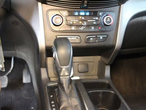 Used 2018 Ford Escape SE AWD/4WD image 20