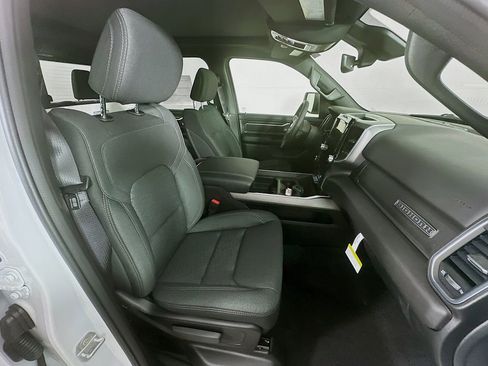 New 2026 RAM 1500 Big Horn AWD/4WD image 36