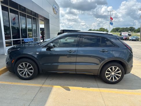Used 2019 Cadillac XT4 Sport FWD image 8
