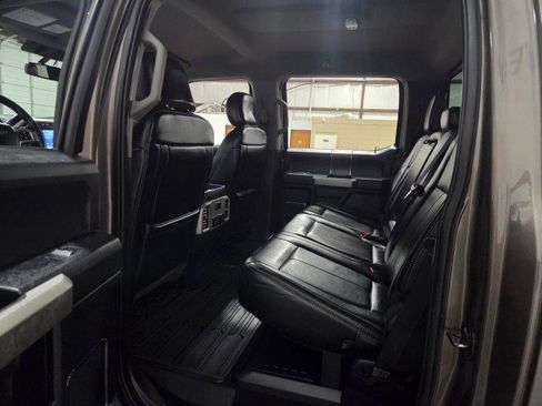 Used 2020 Ford F250 Lariat w/ Lariat Ultimate Package image 10