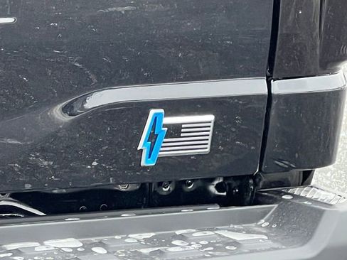 New 2025 Ford F150 Lightning XLT image 7