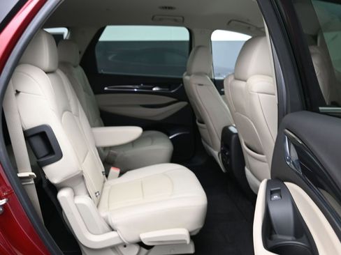 Certified 2020 Buick Enclave Essence w/ Sound and Sites Package image 27