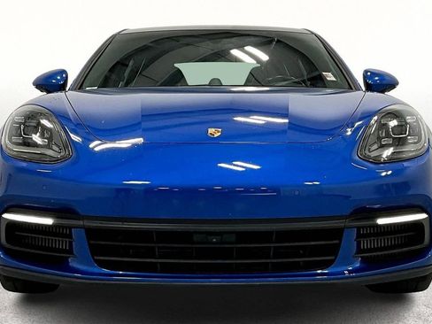 Used 2018 Porsche Panamera 4S image 5