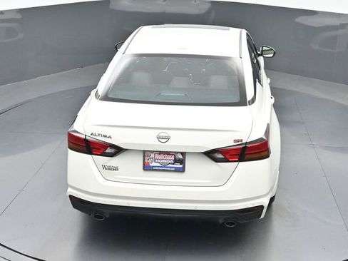 Used 2025 Nissan Altima 2.5 SR w/ SR Premium Package FWD image 32