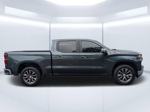 Used 2019 Chevrolet Silverado 1500 LT w/ All-Star Edition AWD/4WD image 2