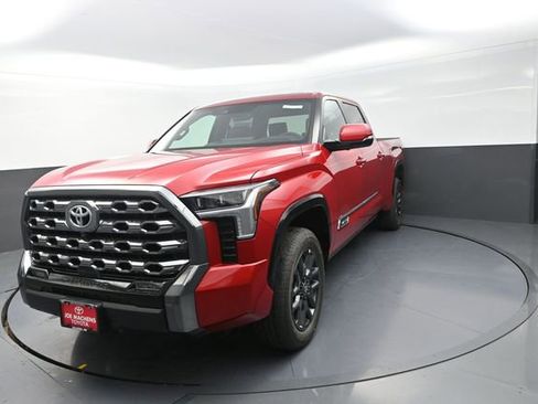 Used 2026 Toyota Tundra Platinum AWD/4WD image 31