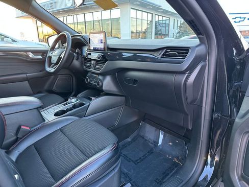 Used 2025 Ford Escape ST-Line image 20