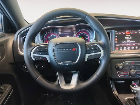Used 2015 Dodge Charger R/T RWD image 14