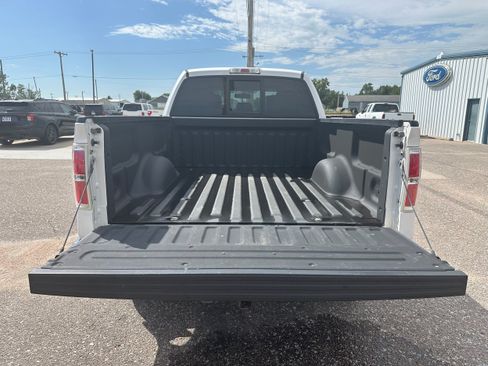 Used 2014 Ford F150 Lariat w/ Lariat Chrome Package AWD/4WD image 31